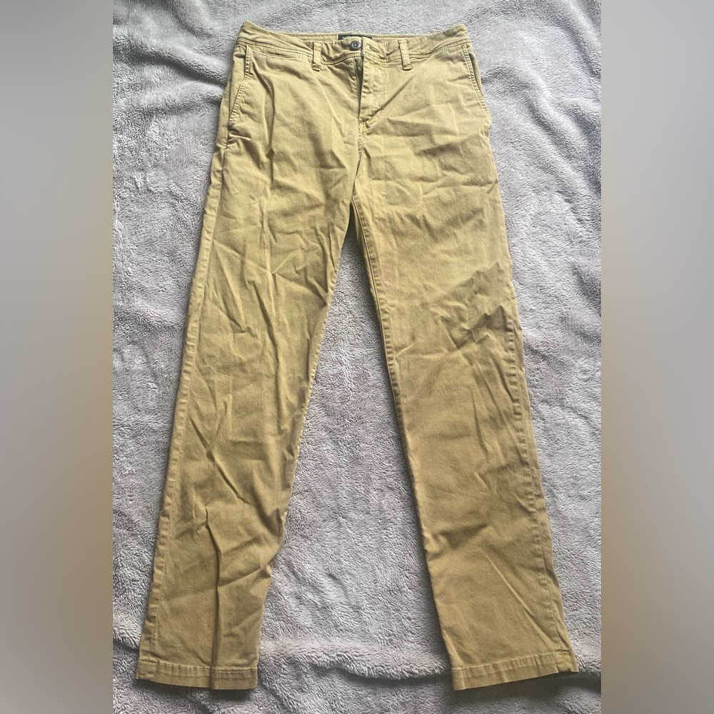 American Eagle Outfitters Tan Chinos Classic Cotton Blend 30x34 ~ never worn